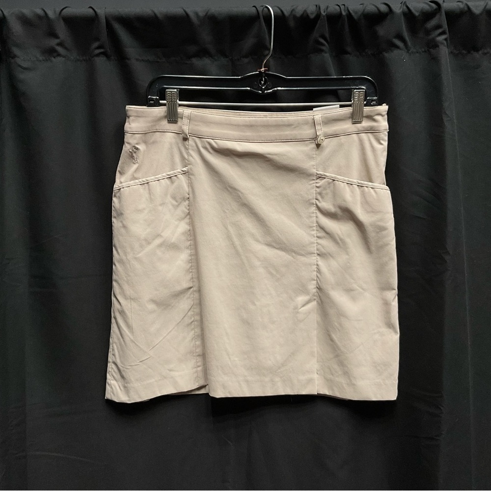 C - Golfing Beige Skort Size 10